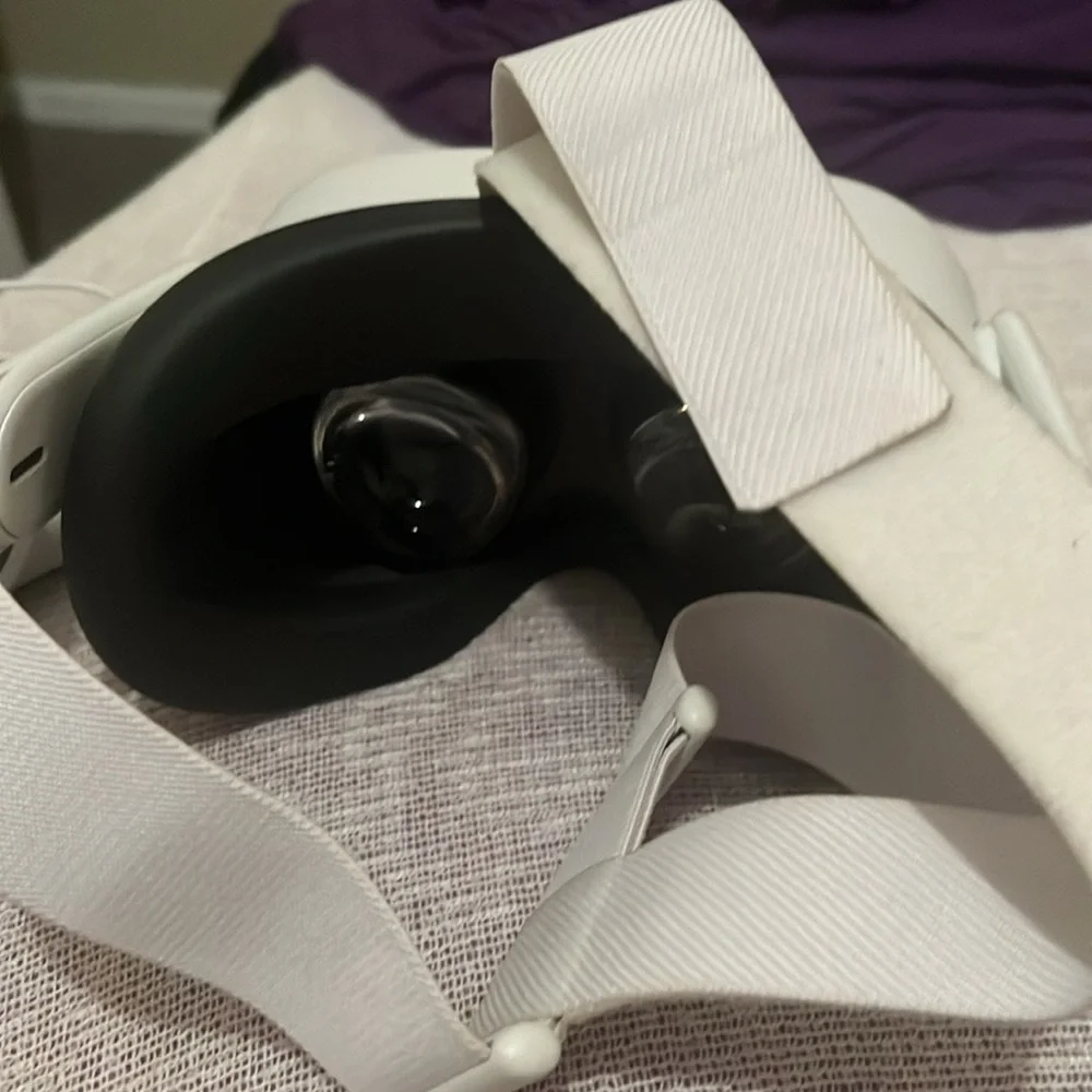 Oculus quest 2.